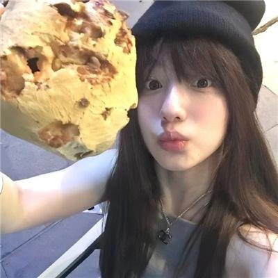 泰山大战女猎人海报
