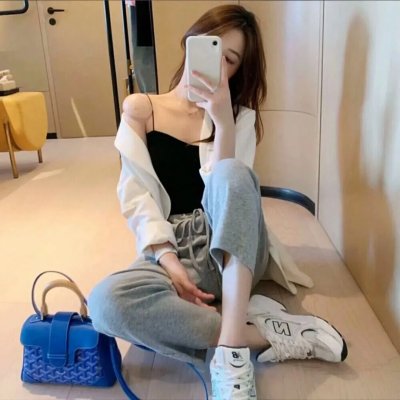 茀兰德海报